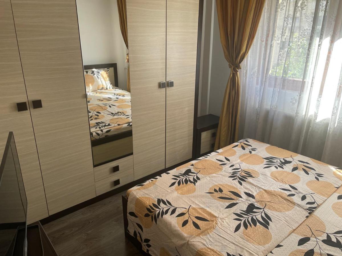 Bucuresti Comfort Apartment Bagian luar foto