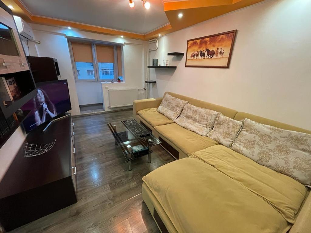 Bucuresti Comfort Apartment Bagian luar foto