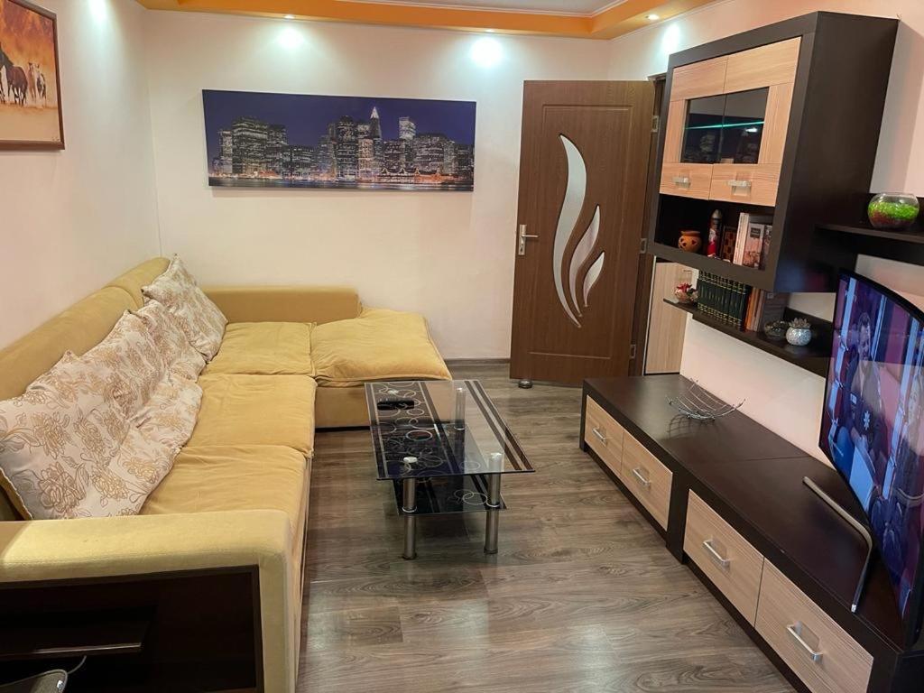 Bucuresti Comfort Apartment Bagian luar foto